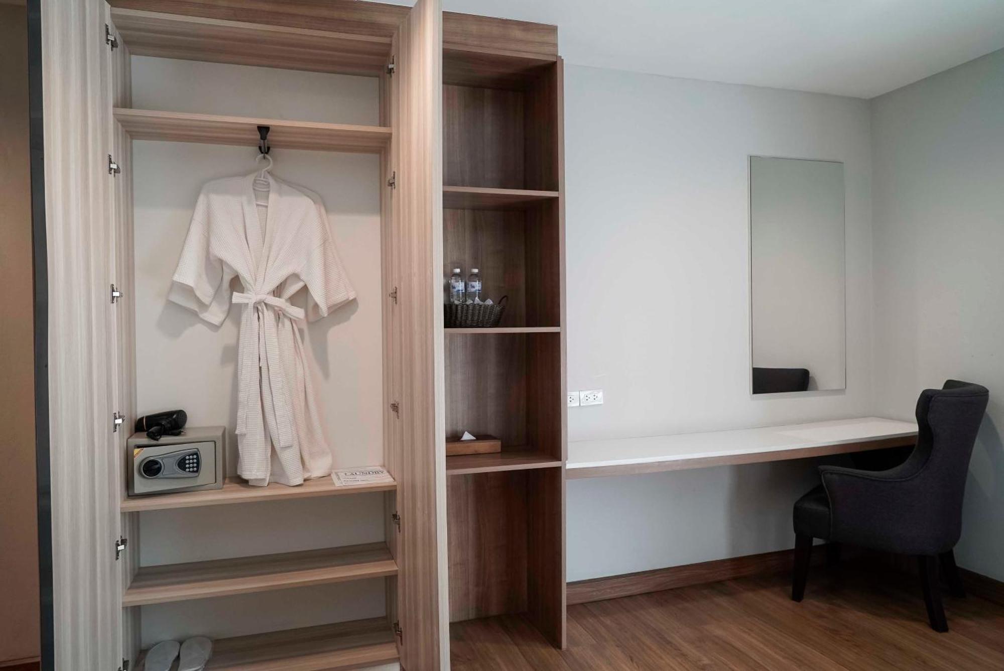 Nantra Chiangmai Riverfront Hotel Chiang Mai Chambre photo