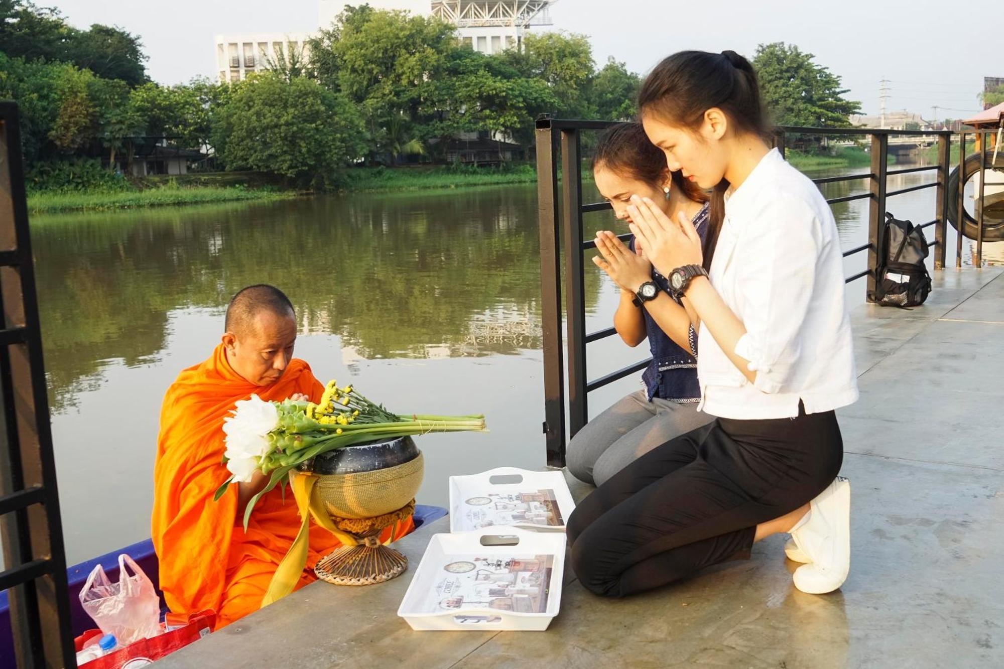 Nantra Chiangmai Riverfront Hotel Chiang Mai Extérieur photo