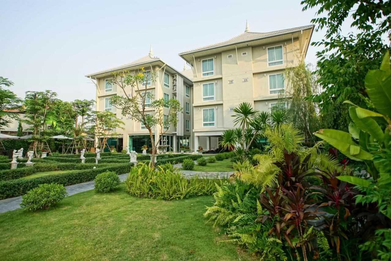 Nantra Chiangmai Riverfront Hotel Chiang Mai Extérieur photo
