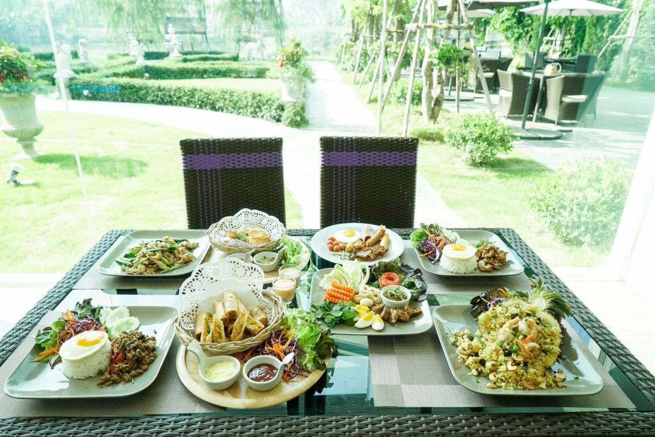 Nantra Chiangmai Riverfront Hotel Chiang Mai Extérieur photo